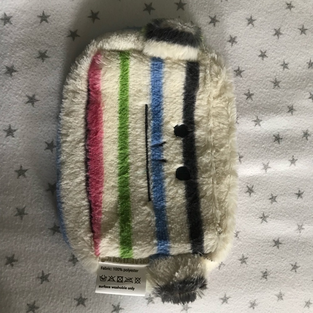 Fuzzy Pouch